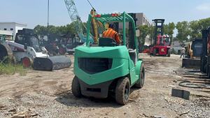 Mitsubishi Diesel <b>Forklift</b> 1500mm Forks Three Stage Mast Outdoor Construction Use Pneumatic Tires Seated Operation - Product Image 4