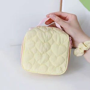 Bolsa de Maquillaje Coreana Linda y Moderna, Bolsa de Viaje Portátil de Gran Capacidad, Bolsa de Aseo - Product Image 4