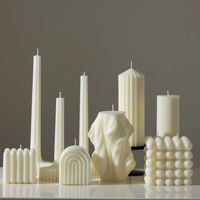Bougie parfumée géométrique blanche de style nordique faite à la main, vente en gros, décoration artistique de style Instagram pour la maison, accessoires de photographie