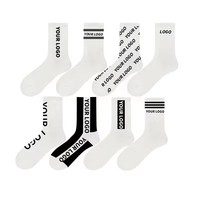 Échantillons gratuits de haute qualité Logo imprimé hommes Designer Sport coloré emballage chaud boîte-cadeau chaussettes en coton personnalisées