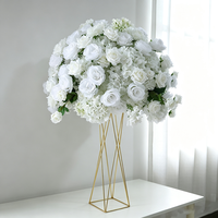 Hochzeitstisch-Mittelstück Künstliche Hortensien-Rosen-Blumenkugel 50cm Simulierte Blumenkugel