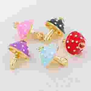 Liontin Perhiasan Jamur Trendy Berlapis Emas Tembaga Warna-warni <span class=keywords><strong>3D</strong></span> Enamel Aksesoris Kalung Liontin DIY Hadiah Perhiasan - Product Image 4