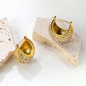 ต่างหูสตั๊ด เพิร์ลไวท์ไดมอนด์ สแตนเลสสตีล 18k สำหรับผู้หญิง สวมใส่ได้ทุกวัน ดีไซน์ทรงเรขาคณิต ไมโครอินเซิร์ท - Product Image 3