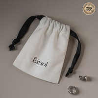 Vente en gros de pochettes en toile blanches personnalisées avec logo, 8 oz, écologiques, avec cordon de serrage, pour emballages cadeaux de bijoux, sacs anti-poussière en tissu personnalisés