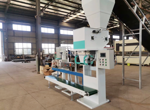 <span class=keywords><strong>5</strong></span>-50kg fertilizzante organico macchina imballatrice Compost quantitativa imballaggio pesatrice con macchina da cucire e nastro di alimentazione trasportatore - Product Image 4