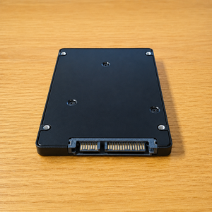 Read Intensive MZ7LH240HAHQ-00005 240GB 6Gbps 2.5 Inch Enterprise <b>Solid</b> <b>State</b> <b>Drive</b> SSD for Server Nodes Embedded Networks 32923 - Product Image 4