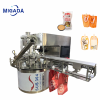 Machine automatique de remplissage et de bouchage de sachets pour eau, sauce tomate et détergent lessive