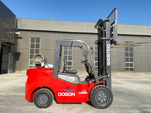 Kualitas tinggi Nissan mesin angkat garpu 3 4 5 Ton tiga tiang 6000mm tinggi angkat propana Forklift dengan kabin - Product Image 2