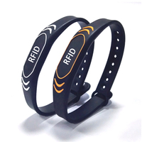 Personnaliser le paiement sans numéraire NTAG213 NFC 13.56Mhz Bracelets NFC réglables Bracelet en silicone RFID