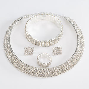 Parure de bijoux de mariée vintage JOMTY style européen et américain, très vendue, avec collier, boucles d'oreilles et bracelet en strass, motifs étoiles, soleil, lune et nuages - Product Image 5