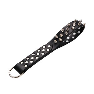 Frusta in Pelle con Borchie per Giochi BDSM, Giocattoli Sessuali per Adulti, Flogger per Coppie, Accessorio per Cosplay Punk - Product Image 1