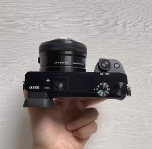 Appareil photo numérique d'occasion Sony Alpha A6100 avec objectif 16-50mm, kit complet 24MP - Product Image 5