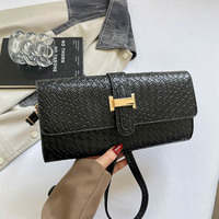 Sac bandoulière en cuir PU tissé pour femme, grande capacité, avec fermoir métallique