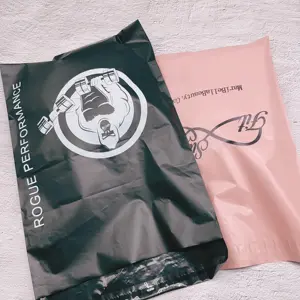 Großhandel individuell bedrucktes logo kleine matte rosa versandtaschen poly-versandverpackung umschlag kurier-posttasche für kleidung