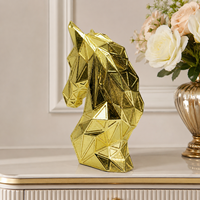 Ornement en résine tête de cheval dorée élégant et luxueux, artisanat écologique pour l'entrée et la décoration de la maison