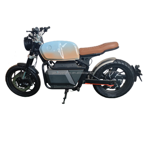 Scooter Eléctrico con Diseño de Seguridad, Neumático Delantero 110/80-17, Espacio de Almacenamiento Práctico en la Parte Trasera, Sistema de Transmisión de Acero, para Viajeros Urbanos - Product Image 6