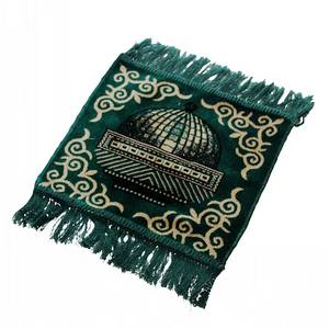 Alfombras de oración de pashmina hechas a medida, tapetes islámicos de poliéster lavables para peregrinaciones, entrega/al por mayor en stock para musulmanes - Product Image 3