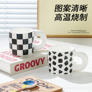 Mug en céramique minimaliste moderne, motif zèbre rayé, poignée épaisse, passe au lave-vaisselle et au micro-ondes, pour café, thé, eau - Product Image 5