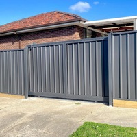 Moteur de portail coulissant intelligent automatique triphasé, clôture de sécurité en alliage d'aluminium de 18 pieds de long avec design australien