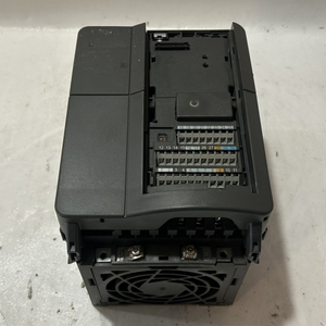 6SE64402UC22 <span class=keywords><strong>2BA1</strong></span>  440 6SE64402UC222B A1 - Product Image 1