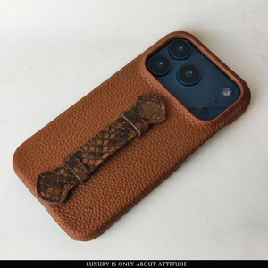 Luxuriöse Echte Togo-Leder Handyhülle Mit <span class=keywords><strong>Python</strong></span>-Leder Fingerriemen für iPhone 17 Pro - Product Image 5