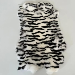 <span class=keywords><strong>Pelli</strong></span> <span class=keywords><strong>di</strong></span> Coniglio con Stampa Leopardata in Peluche, 100% Vera Pelliccia Naturale <span class=keywords><strong>di</strong></span> Coniglio, <span class=keywords><strong>Pelli</strong></span> <span class=keywords><strong>di</strong></span> Coniglio Conciate - Product Image 2