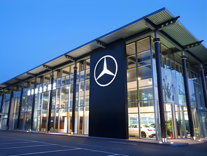 Garage et abri <span class=keywords><strong>de</strong></span> voiture préfabriqués en acier <span class=keywords><strong>de</strong></span> taille standard bon marché, design moderne du milieu du siècle, exportés vers l'Amérique et le Japon - Product Image 4