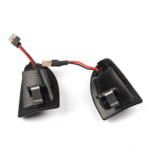 Clignotants latéraux avant à LED séquentiels ADT, feux de position latéraux à LED, lampes LED fumées à défilement avant pour A451 C451 W451 Ambre - Product Image 2
