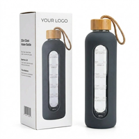 Bouteille d'eau en verre 32oz avec manchon en silicone et couvercle en bambou, marqueurs de temps motivants pour la gym et les sports