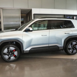 Venta al por mayor: Vehículos eléctricos puros Fórmula Leopard Titanium 3 Smart Driving 501km RWD AWD MAX ULTRA Edition 2025 listos para la venta - Product Image 4