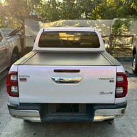 Couverture de benne électrique rétractable en aluminium OEM pour Toyota Double Cab 2016-2024, couvercle rigide à enroulement, étanche et anti-poussière pour pick-up