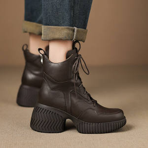 Meilleures ventes : Bottes mi-mollet décontractées en cuir de vachette pleine fleur, couleur unie, style rétro, avec ceinture décorative, imperméables, antidérapantes, à talon épais et confortable - Product Image 5