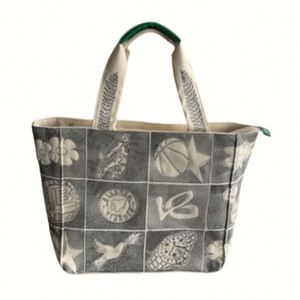 Custom Logo Canvas Tote <b>Bag</b> Personalized Shopping <b>Bag</b> with Low MOQ Stylish Versatile Canvas Tote for Every Occasion - Product Image 1