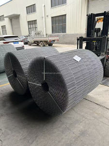 Malla de Acero Soldada de Seis Hilos para Tuberías, Malla Reforzada con Orificios de 25.4x67mm, Superficie Antioxidante para Uso en Tuberías Submarinas de Gas y Petróleo - Product Image 5