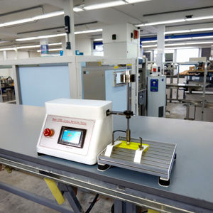 Testeur de résistance à l'abrasion linéaire ASTM Scratch 5750 Taber pour le caoutchouc - Product Image 2