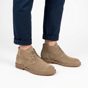 Bottes Chukka en <span class=keywords><strong>daim</strong></span> <span class=keywords><strong>taupe</strong></span> faites à la main pour hommes, bottes de désert à lacets en cuir véritable, fournisseur en gros OEM ODM - Product Image 1