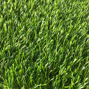 <span class=keywords><strong>Gazon</strong></span> synthétique antidérapant de haute qualité résistant à la décoloration Tapis vert <span class=keywords><strong>Gazon</strong></span> artificiel pour aire de jeux extérieure Aménagement paysager - Product Image 2