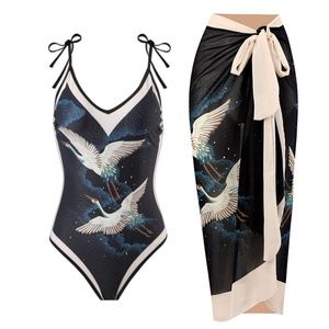 ชุดแฟชั่นผู้หญิงแบบสั่งทำ 2 ชิ้น ลายพิมพ์ดอกไม้และสัตว์ ชุดคลุมกระโปรงและบิกินี่แบบชิ้นเดียว ชุดว่ายน้ำสำหรับออกกำลังกายและใส่ไปชายหาด - Product Image 2