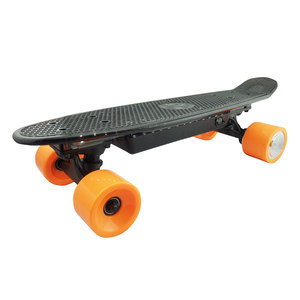 Cina produttore all'ingrosso nuovo disegno <span class=keywords><strong>4</strong></span> ruota a buon mercato mini elettrico di <span class=keywords><strong>skateboard</strong></span> personalizzati con LED per gli adolescenti - Product Image 1