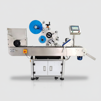 Machine d'étiquetage horizontale automatique REALMAX pour petites bouteilles, distributeur d'autocollants cosmétiques, machine d'étiquetage pour tubes et bouteilles