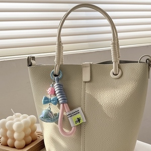 Phổ biến tùy chỉnh Keychain Mặt dây chuyền Hot Bán Xe móc chìa khóa mới đến tùy chỉnh Acrylic Keychain - Product Image 4