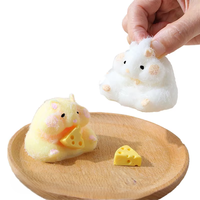 Jouet anti-stress souple et moelleux en forme de poussin ou de hamster - Texture en silicone et peluche - Gadget de décompression ultime pour les jeunes