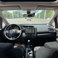 Honda Fit 1.5 Hatchback Putih CVT Automatic Bekas Dijual Murah Mobil Bekas Ekspor dari Cina 5 Kursi