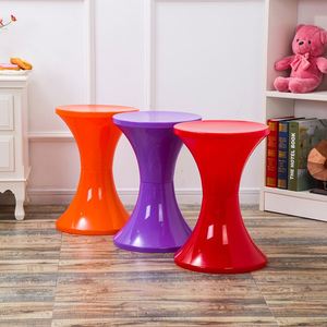 Tabouret bas créatif en plastique PP pour la maison, salon, avec rangement, petit tabouret pour changer de chaussures à la porte - Product Image 1