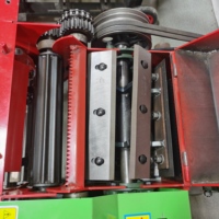 Machine multifonctionnelle de découpe, de pétrissage et de broyage pour l'herbe, la paille, les tiges de maïs, machine de traitement des aliments pour animaux