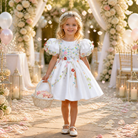 Robe de Demoiselle d'Honneur Blanche de Fête et de Mariage à Manches Courtes, Appliqués Floraux, Fait Main, Qualité Supérieure, Personnalisée, Dos en V, Collection Été Tendance
