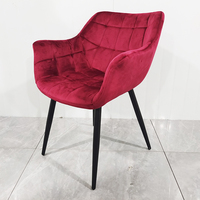 Chaise de salle à manger élégante et moderne au design européen, avec dossier portable, en tissu velours et structure métallique, confortable pour la maison et l'hôtel