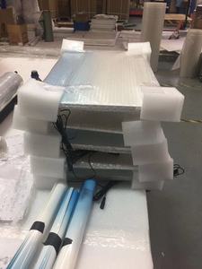 Aquarium Visbak Acryl Gradiënt RGB LED Achtergrondpaneel met Aanpasbaar Frame en IP44-classificatie - Product Image 5