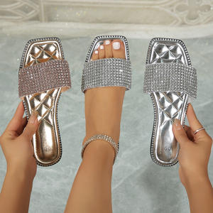 Sandales en cuir véritable multifonctionnelles de style plage américain pour femmes, confortables et durables, couleur vert émeraude - Product Image 3