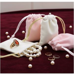 Bolsa y Estuche para Joyería de Terciopelo Ecológico y Duradero con Cordón de Seda, Bolsa para Accesorios de Pendientes, Embalaje de Regalo al por Mayor - Product Image 1